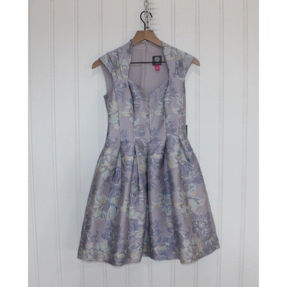 Vince Camuto Dresses & Skirts - Vince Camuto Floral Jacquard Pleated Fit & Flare‎ Cocktail Wedding Guest Dress 0
